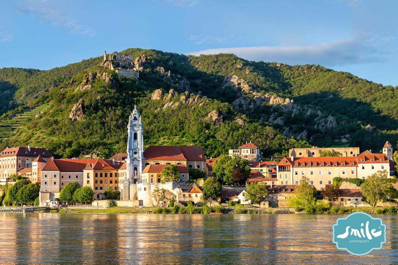 Donau Strandhaus Mit Duernstein Panorama Rossatzbach Bagian luar foto